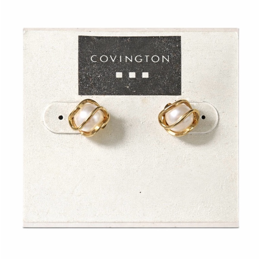 Vintage Covington Faux Pearl Stud Earrings with Gold-Tone Swirl Setting – NWT - Picture 2 of 6